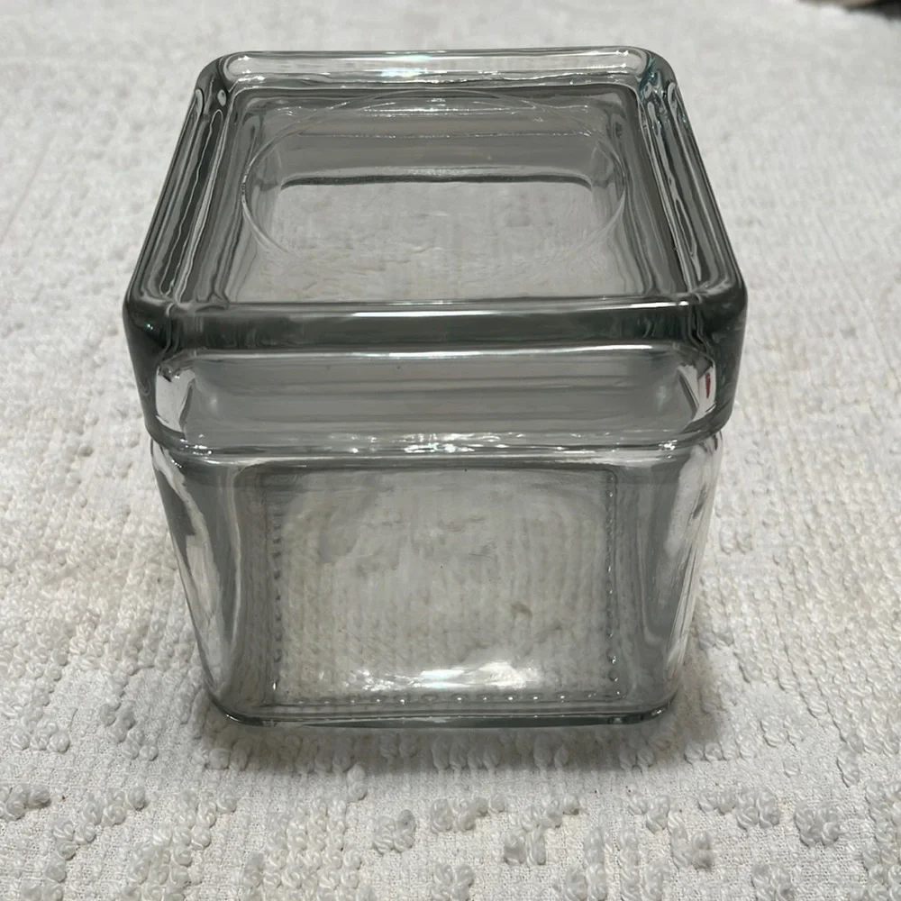 Clear storage organization jar with lid